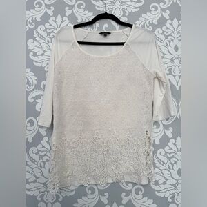 10/$25 • RW & CO Lace Overlay 3/4 Sleeve Scoopneck Top